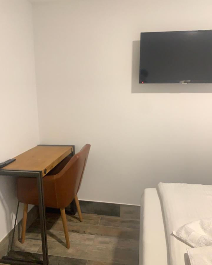 Gruener Baum Hotel Schömberg Екстериор снимка