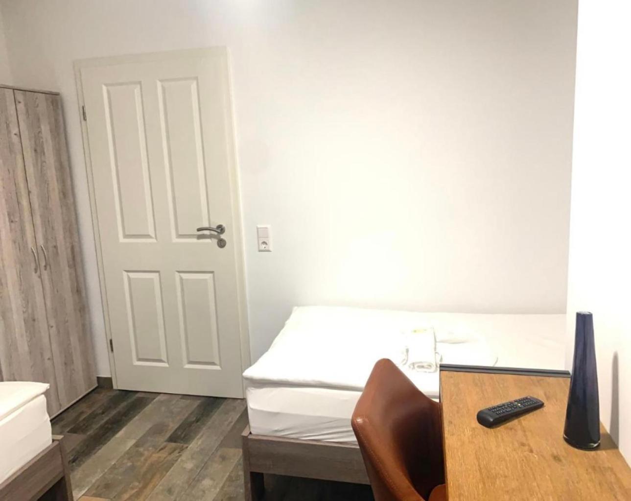 Gruener Baum Hotel Schömberg Екстериор снимка